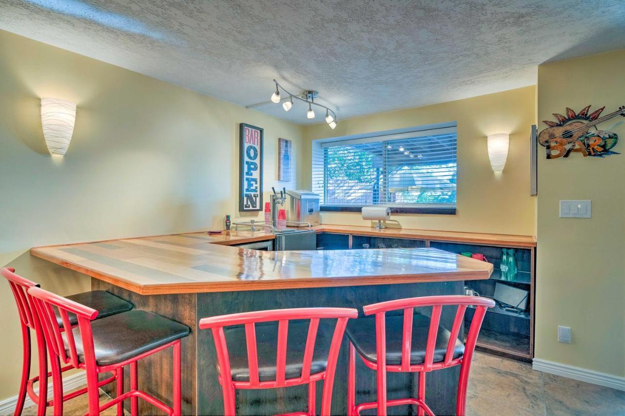 Roomy Salt Lake City Apt With Movieandgame Room Екстериор снимка